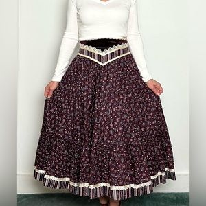 Vintage Gunne Sax Burgundy Floral Velvet Skirt Size 9 Small